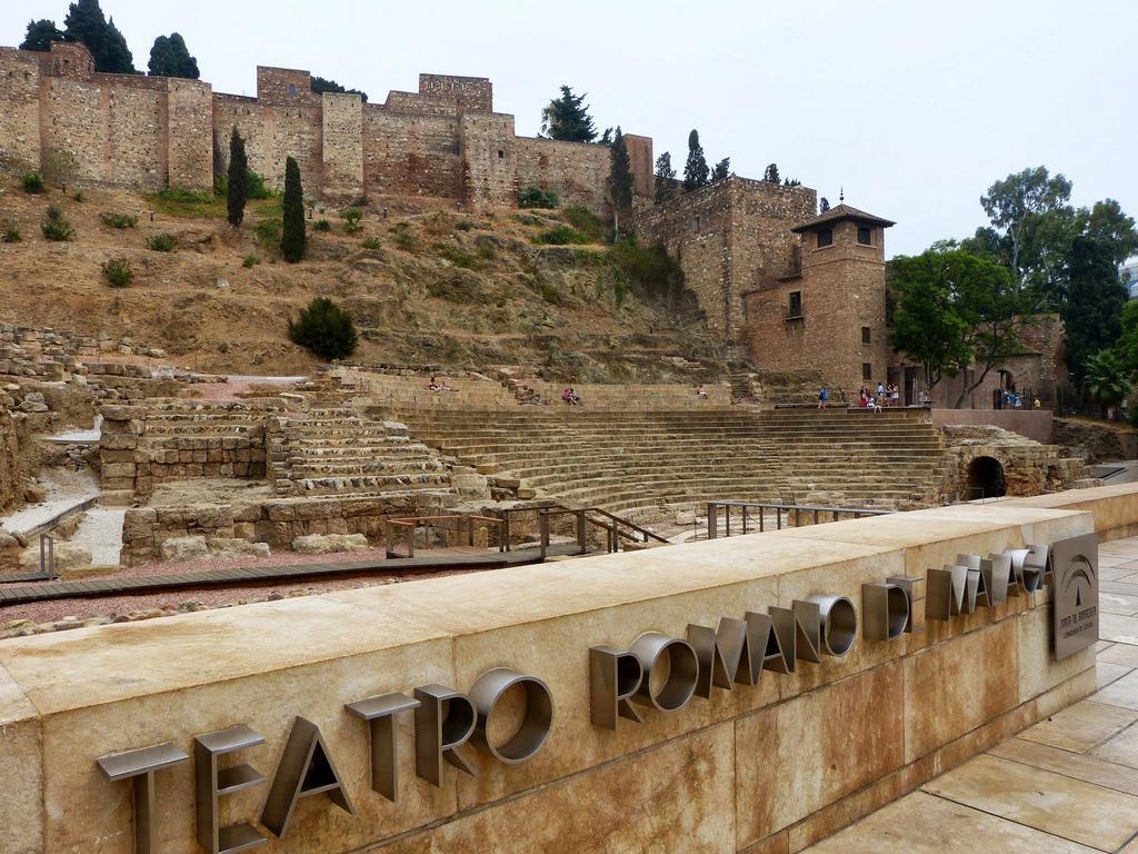 Teatro Cervantes Sigloxxi Apartment Malaga Ngoại thất bức ảnh