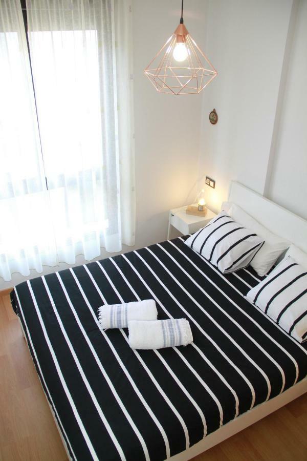 Teatro Cervantes Sigloxxi Apartment Malaga Ngoại thất bức ảnh